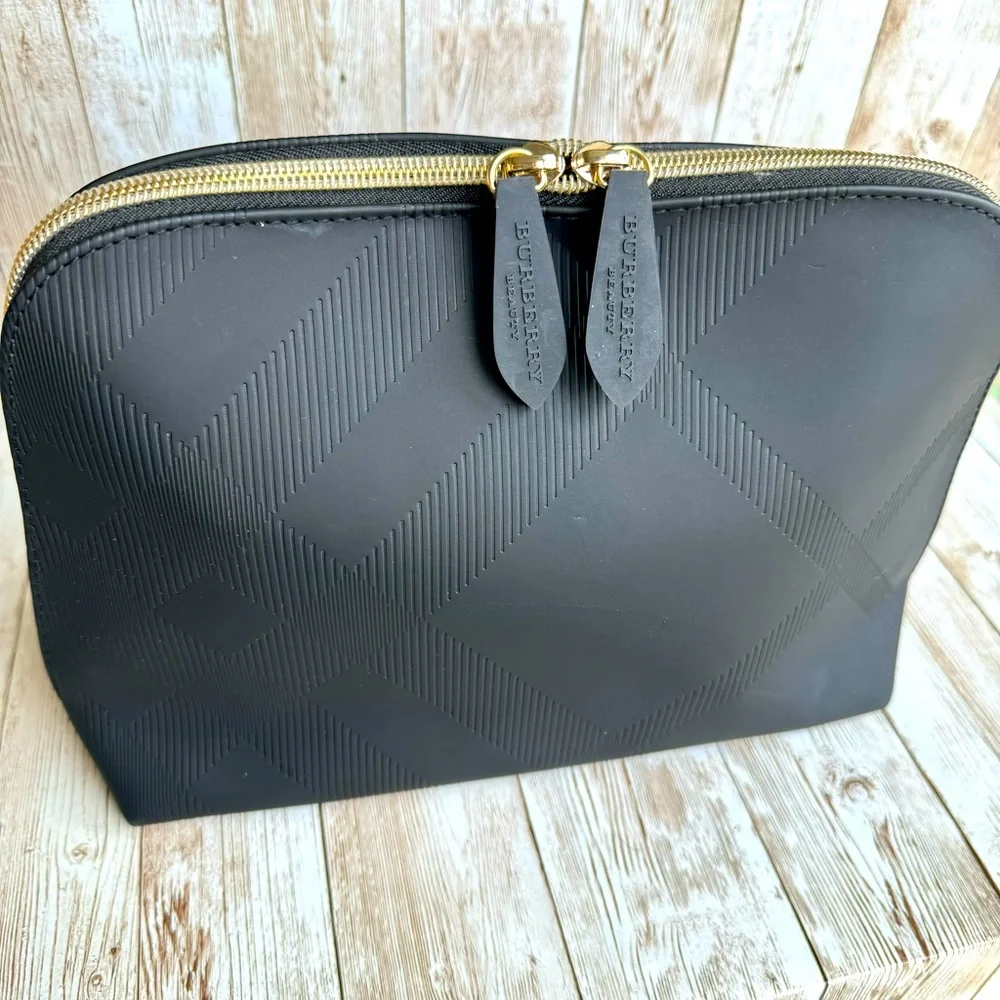Burberry Beauty zippy pouch Makeup Cosmetic Bag Clutch